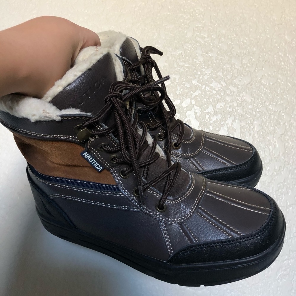 Nautical Winter Snow Brown Warm Boots ❄️